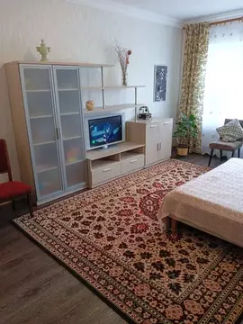 2-к кв. Псковская область, Псков ул. Шестака, 24 (68.0 м)