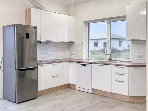 Дом в Псковская область, Псковский район, Логозовская волость, д. ...