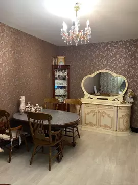 3-к кв. Мурманская область, Мурманск ул. Георгия Седова, 24 (74.0 м)