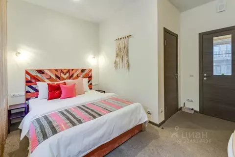 Комната Санкт-Петербург Средняя Подьяческая ул., 4 (15.0 м)