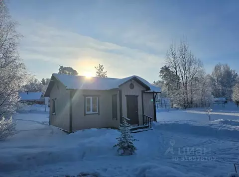 Дом в Ленинградская область, Приозерский район, Громовское с/пос, пос. ...