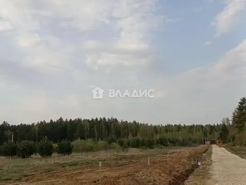 Участок в Владимирская область, Владимир д. Уварово, ул. Дубровка ...