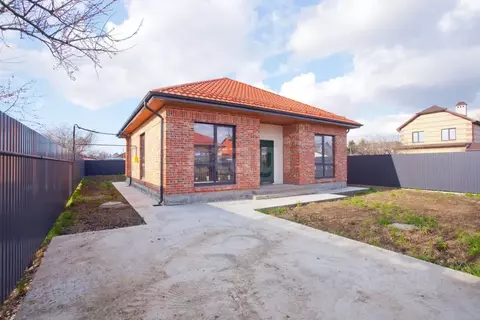 Дом в Краснодарский край, Славянск-на-Кубани ул. Фурманова, 52 (110 м)