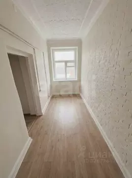 1-к кв. Волгоградская область, Волгоград ул. В.И. Ленина, 25 (28.8 м)