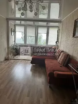 Продается 2-комнатная квартира