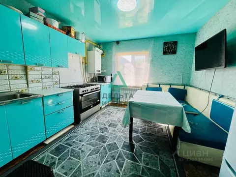 Дом в Башкортостан, Иглинский сельсовет, с. Иглино ул. Березовая, 3/1 ...