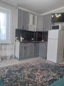 Дом в Карачаево-Черкесия, Зеленчукский район, с. Архыз ул. Курджиева, ...