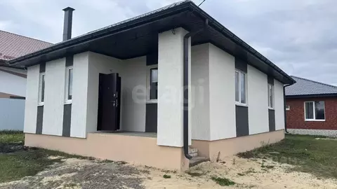 Дом в Воронежская область, с. Новая Усмань, Радуга мкр ул. Хвойная, 27 ...