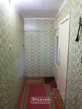 2-к кв. Курская область, Курск Курского завода тракторных запчастей ...