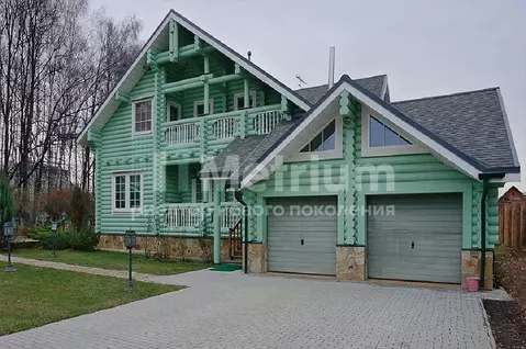 Продается дом в пос. Новоивановское