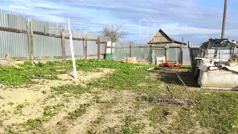 Дом в Волгоградская область, Волгоград Восход СНТ,  (30 м)