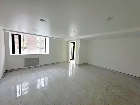 Помещение свободного назначения в Москва Садовая-Черногрязская ул., ...
