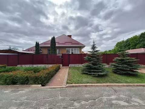 Коттедж в Белгородская область, Старый Оскол ул. Лесная Поляна (140 м)