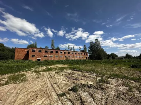 Склад в Калужская область, Медынский район, Гусево с/пос, д. Гусево  ...