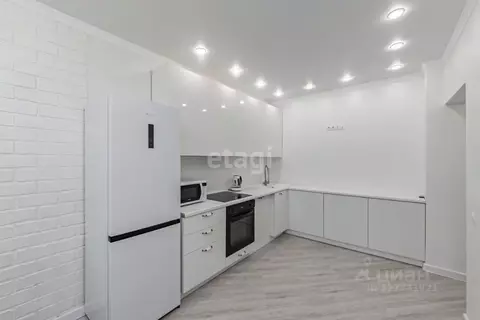 1-к кв. Тюменская область, Тюмень ул. Дмитрия Менделеева, 14 (45.6 м)