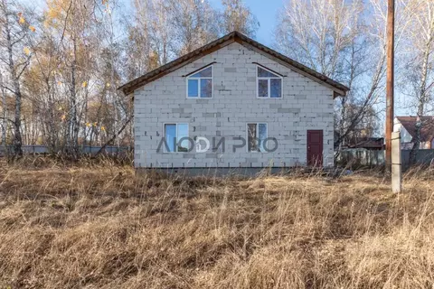 Дом в Алтайский край, Первомайский район, с. Санниково Южная ул., 10 ...