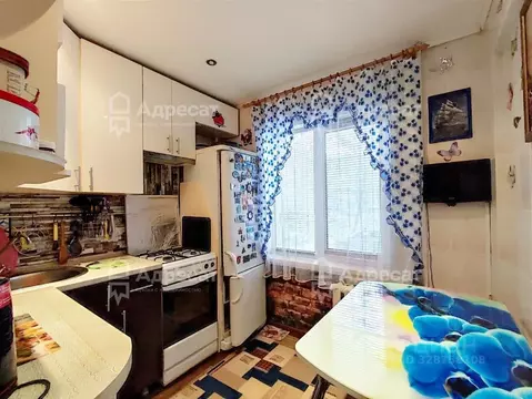 2-к кв. Волгоградская область, Волгоград Жилгородок мкр, ул. ...