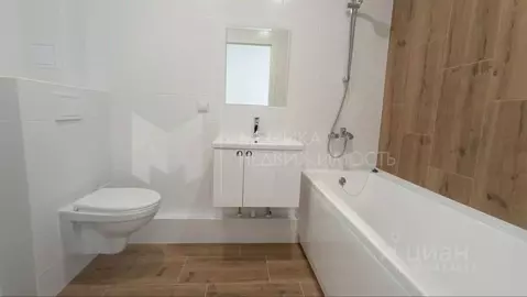 1-к кв. Тюменская область, Тюмень Интернациональная ул., 199к9 (35.7 ...