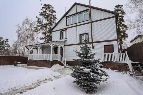 Дом в Иркутская область, Иркутский муниципальный округ, Маркова рп, ...