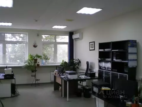 Помещение свободного назначения в Самарская область, Самара ул. ...