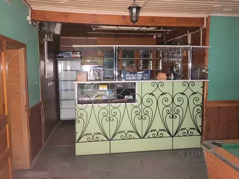 Торговая площадь в Ленинградская область, Приозерский район, Кузнечное ...