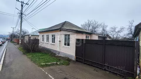 Дом в Ставропольский край, Михайловск Шпаковский район, Почтовая ул. ...