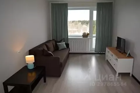 1-к кв. Карелия, Сортавала ул. Дружбы Народов, 3 (35.0 м)