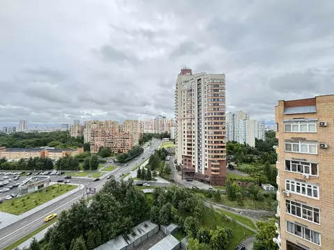 Продается 5-комнатная квартира