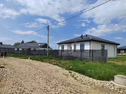 Дом в Калужская область, Ферзиковский муниципальный округ, с. ...