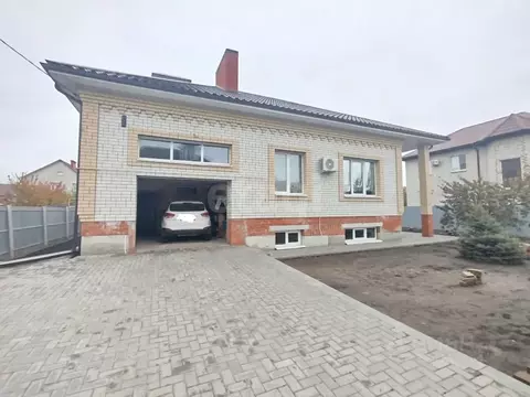 Дом в Саратовская область, Энгельс Цветочная ул., 12 (265 м)