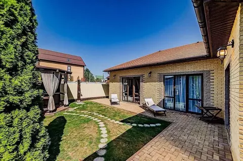 Дом в Краснодарский край, Сочи Адлер жилрайон, ул. Интернациональная ...