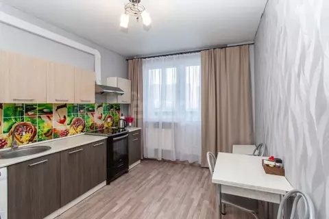 1-к кв. Тюменская область, Тобольск 15-й мкр, 22 (37.0 м)