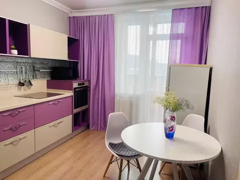 1-к кв. Свердловская область, Екатеринбург ул. Яскина, 8 (40.0 м)