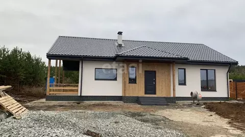 Дом в Свердловская область, Сысертский муниципальный округ, Исеть ...