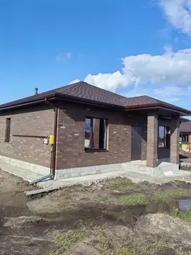 Дом в Белгородская область, Старый Оскол пер. 1-й Степной (130 м)