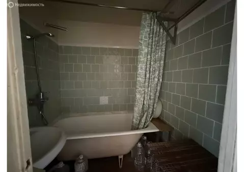 3-комнатная квартира: Нижнекамск, улица Менделеева, 31 (64.8 м)