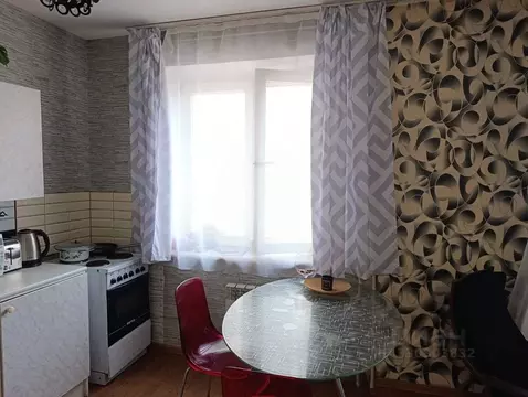 Студия Омская область, Омск Осоавиахимовская ул., 185к3 (33.1 м)