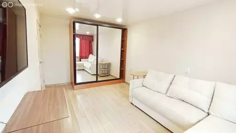 2-комнатная квартира: Екатеринбург, жилой район Вторчермет, Санаторная ...