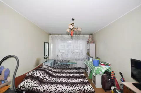 3-к кв. Сахалинская область, Южно-Сахалинск Большая Елань п/р, ул. ...