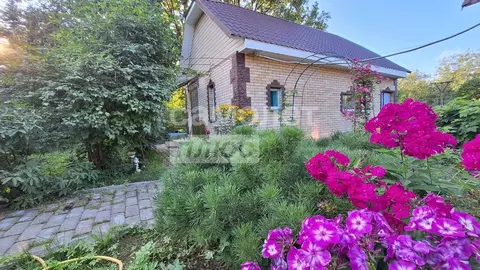 Дом в Ленинградская область, Тосненский район, Шапкинское с/пос, д. ...