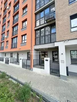 2-к кв. Тюменская область, Тюмень ул. Николая Глебова, 3 (73.0 м)