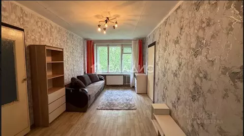 2-к кв. Ленинградская область, Кириши Комсомольская ул., 2 (42.8 м)