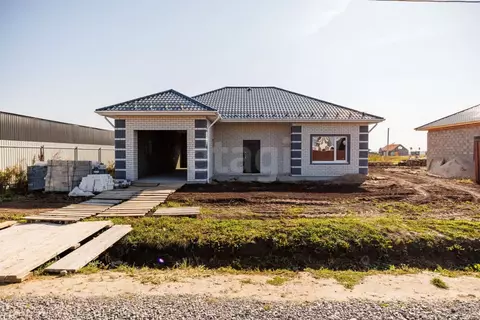 Дом в Тюменская область, Тюменский муниципальный округ, д. Малиновка, ...