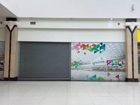 Торговая площадь в Санкт-Петербург ул. Фучика, 2 (148 м)