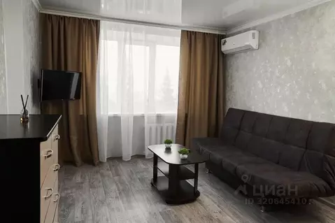 1-к кв. Татарстан, Альметьевск ул. Ленина, 93 (33.0 м)