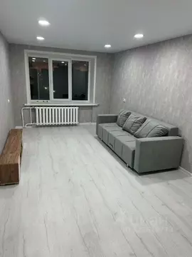 1-к кв. Чувашия, Чебоксары Хевешская ул., 1к1 (33.0 м)