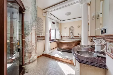 2-к кв. Москва Можайское ш., 2 (167.0 м)