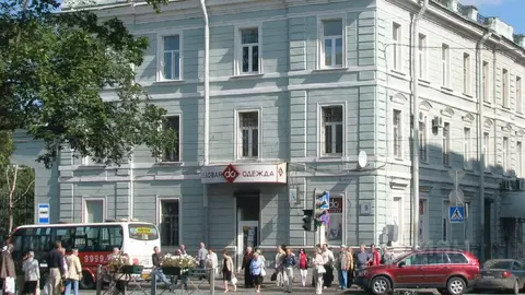 Торговая площадь в Санкт-Петербург Наличная ул., 9 (109 м)