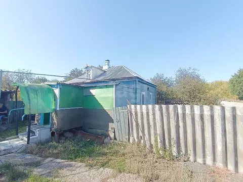 Дом в Белгородская область, Алексеевский муниципальный округ, с. ...