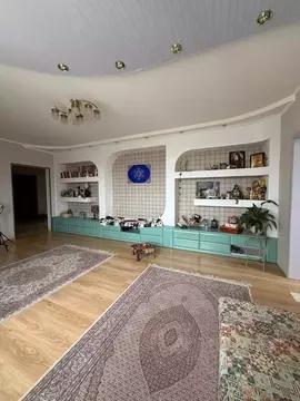 3-к кв. Астраханская область, Астрахань ул. Сен-Симона, 33к1 (117.4 м)